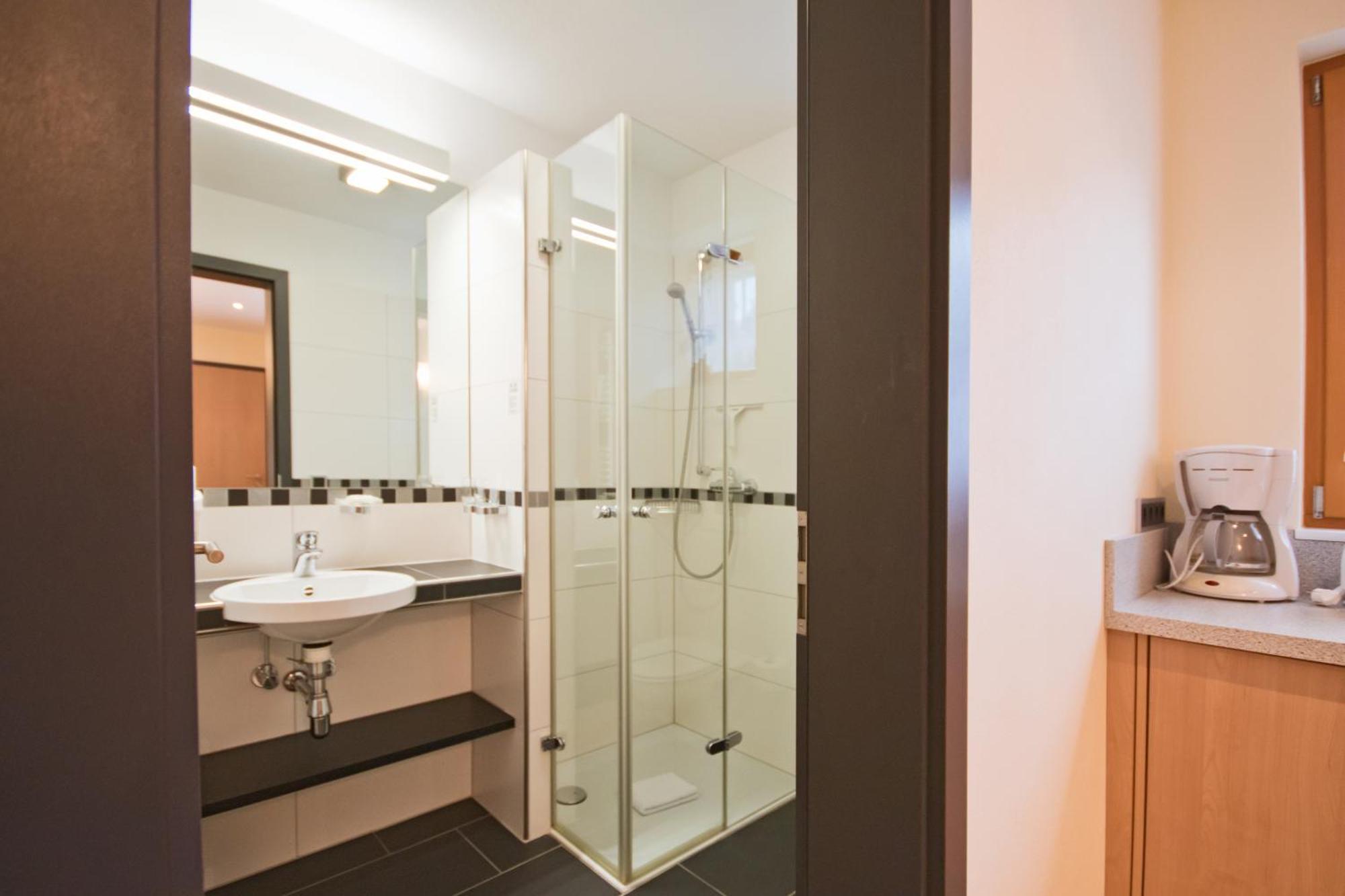 Gengs Linde Hotell Stuhlingen Exteriör bild