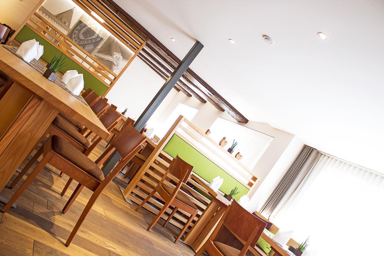 Gengs Linde Hotell Stuhlingen Exteriör bild